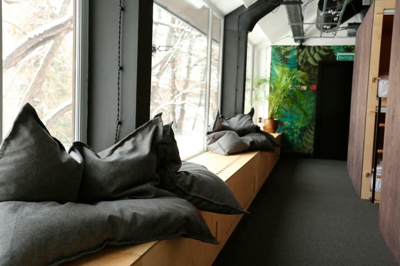 Capsule Hotel Botanist Moscovo Exterior foto